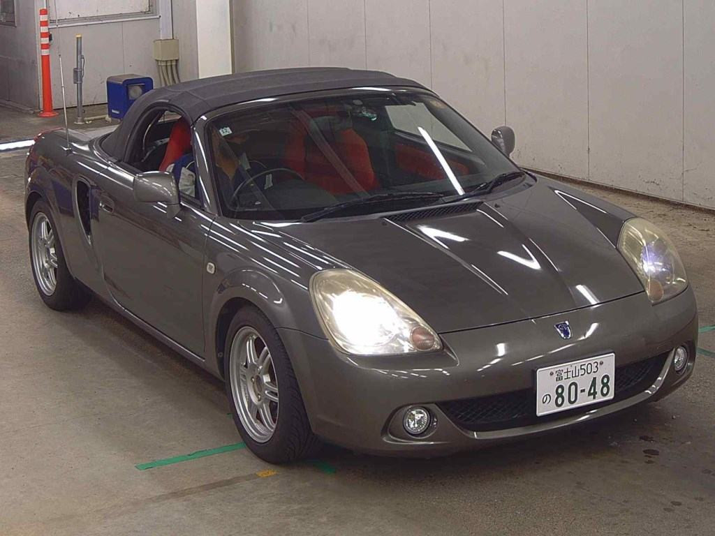 Toyota MR-S 2002 z aukcji japońskiej