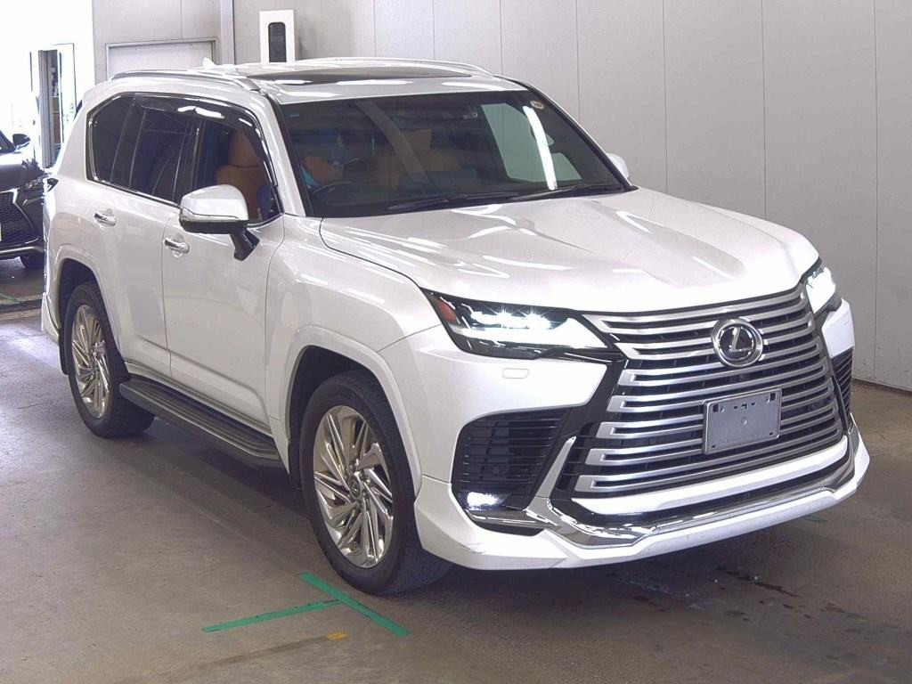 Lexus LX 2023 z aukcji japońskiej