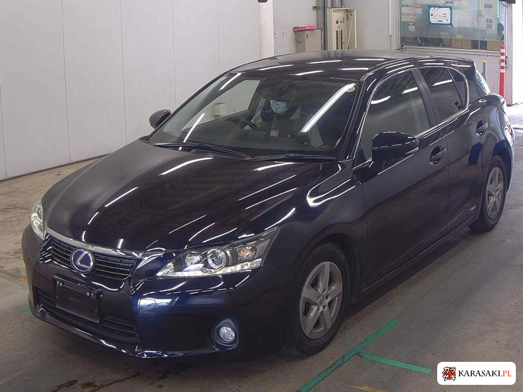 2011 Lexus CT CT200H 3