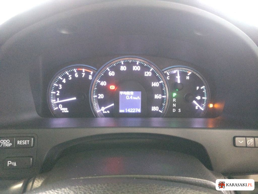 2011 Toyota Crown 4D Royal Saloon 6