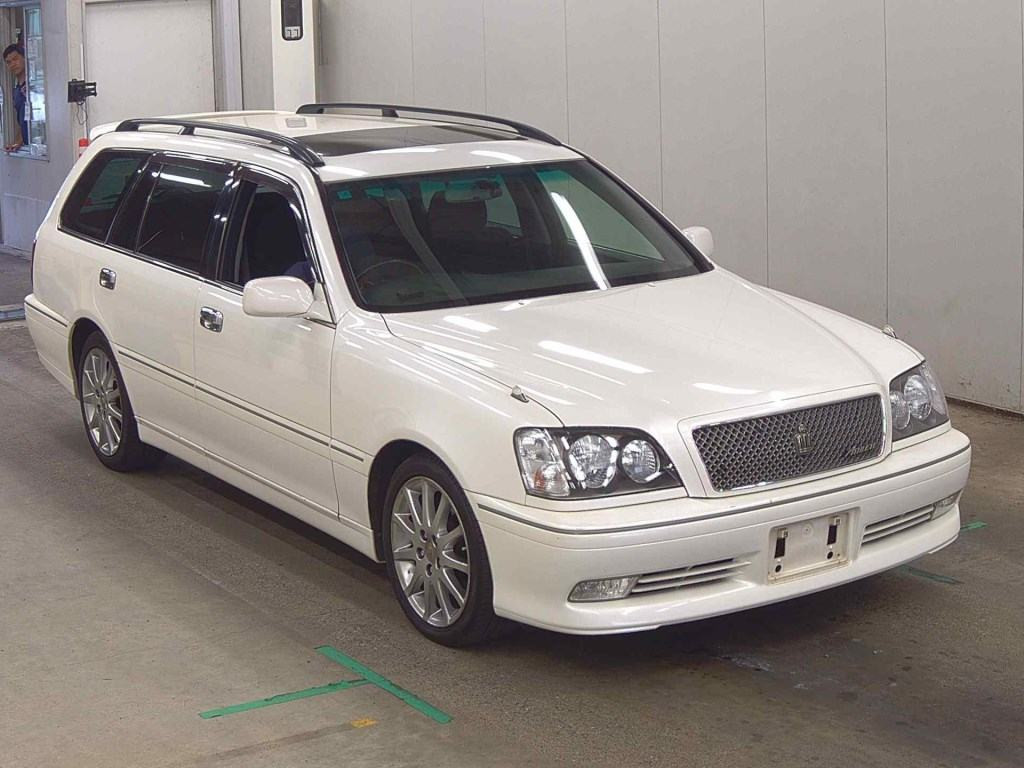 Toyota Crown Estate 2003 z aukcji japońskiej