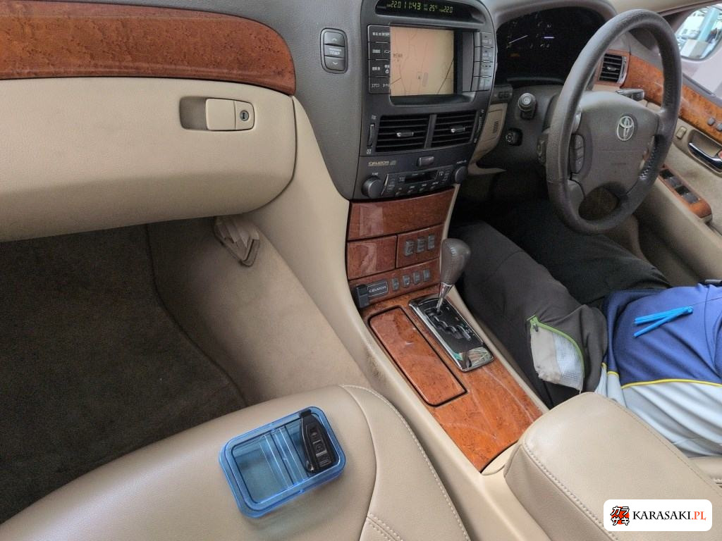 2003 Toyota Celsior C Version 5