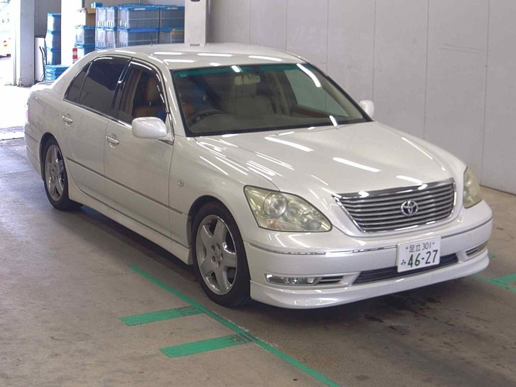 Toyota Celsior 2003 z aukcji japońskiej