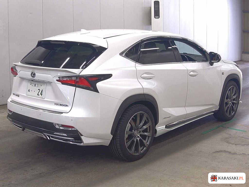 2015 Lexus NX NX300H I Package 4