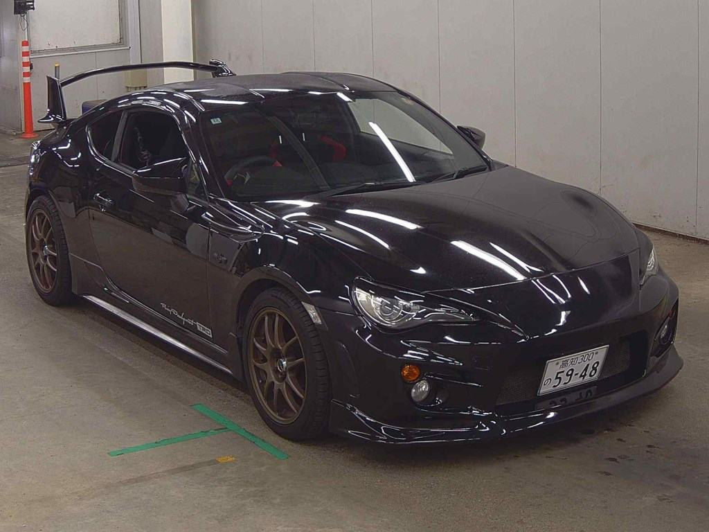 Toyota 86 2015 z aukcji japońskiej
