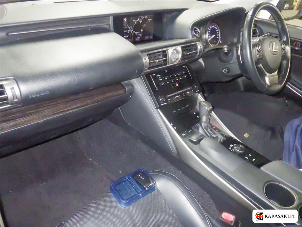 2013 Lexus Is 4D IS300H Version L 5