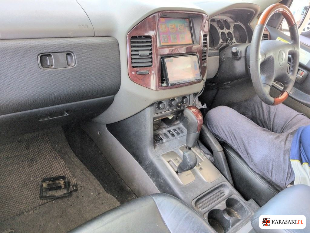 2003 Mitsubishi Pajero 3D 4WD 5