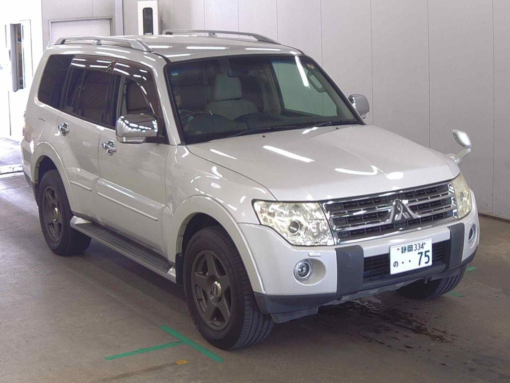 Mitsubishi Pajero 2008 z aukcji japońskiej