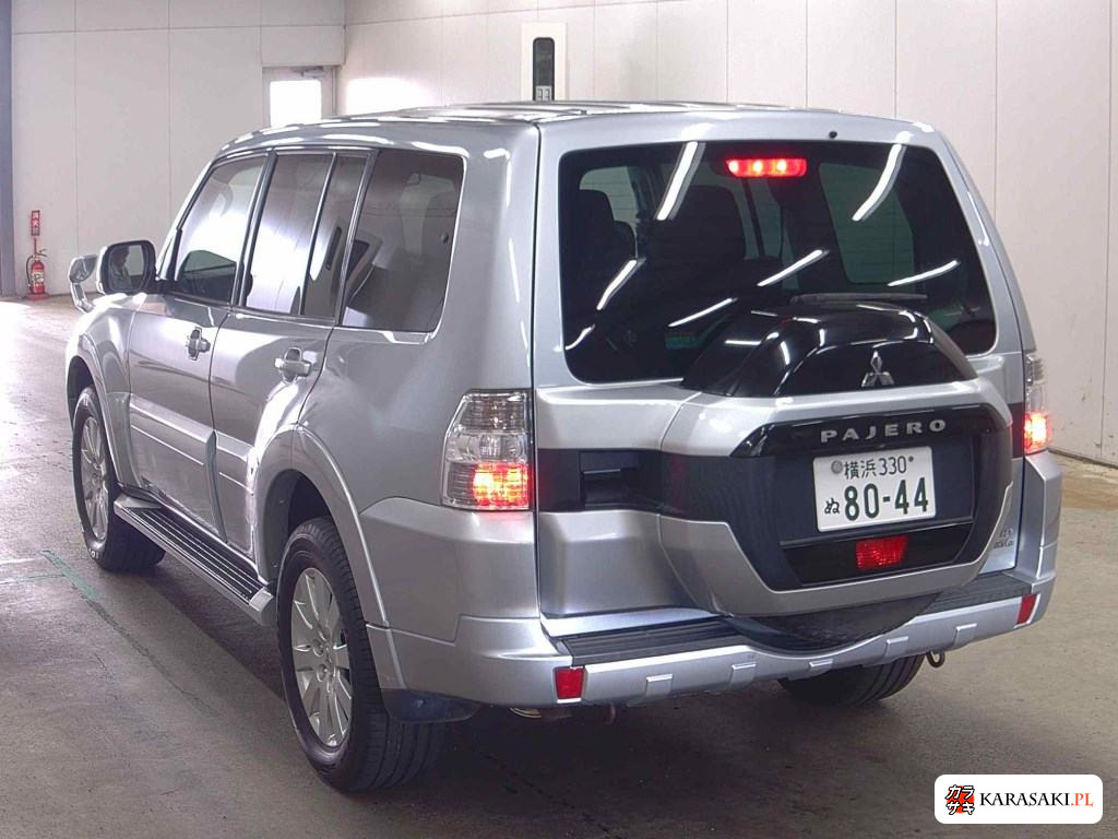 2016 Mitsubishi Pajero 5D 4WD 2