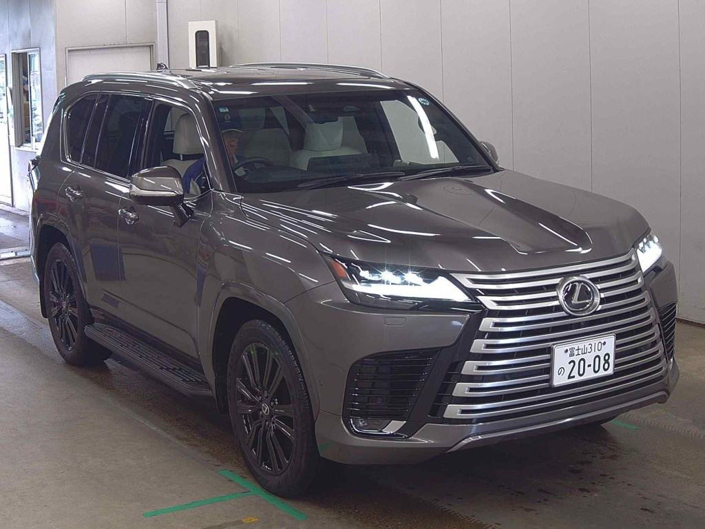 Lexus LX 2025 z aukcji japońskiej