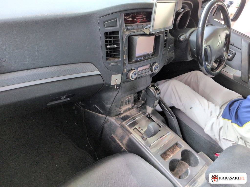 2013 Mitsubishi Pajero 5D 4WD Long Exceed 5
