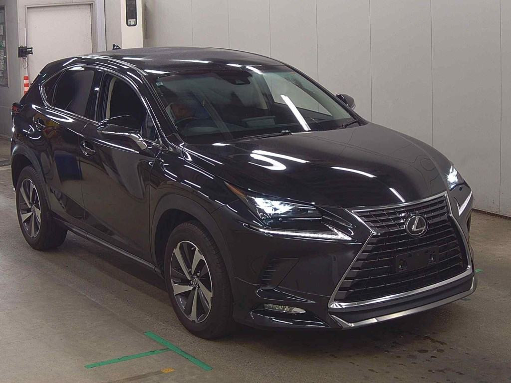 Lexus NX 2017 z aukcji japońskiej