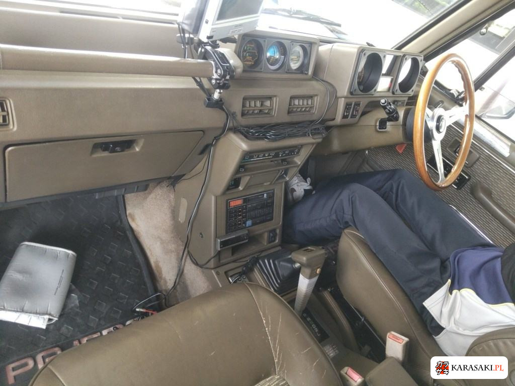 1989 Mitsubishi Pajero 5D 4WD 5