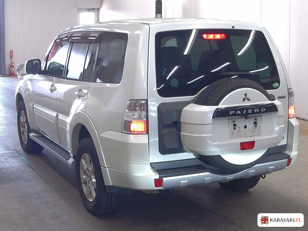 2013 Mitsubishi Pajero 5D 4WD Long Exceed 2