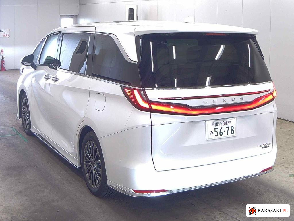 2024 Lexus LM 4WD LM500H Executive 2