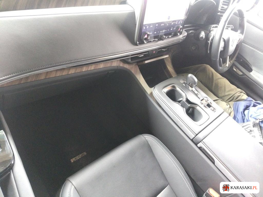2024 Lexus LM 4WD LM500H Version L 5