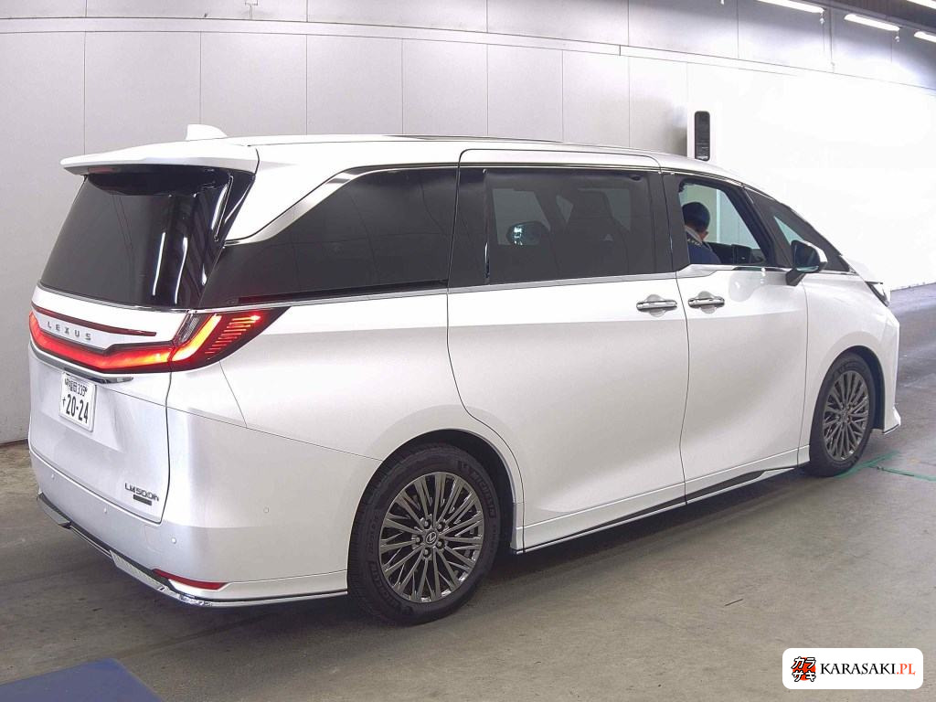 2024 Lexus LM 4WD LM500H Version L 4