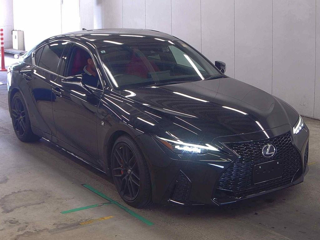 Lexus Is 2021 z aukcji japońskiej