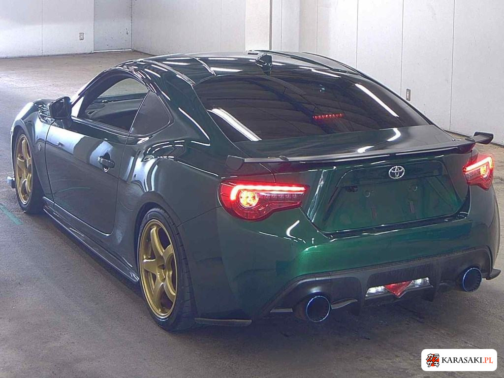 2019 Toyota 86 GT British Green Limited 2