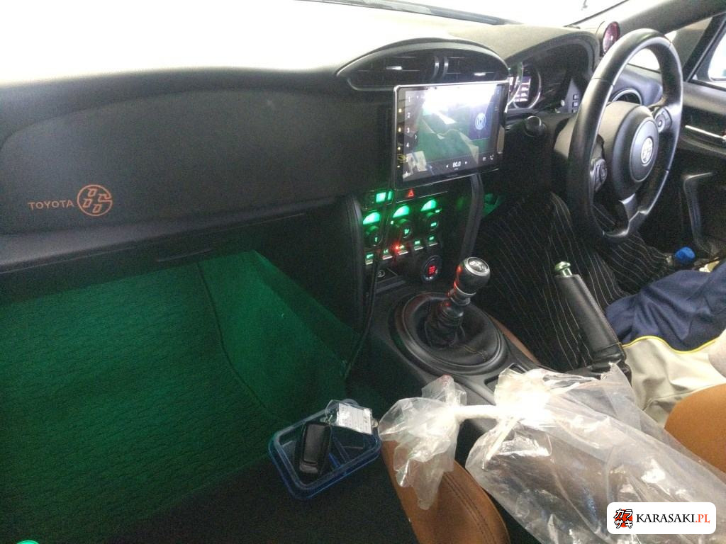2019 Toyota 86 GT British Green Limited 5