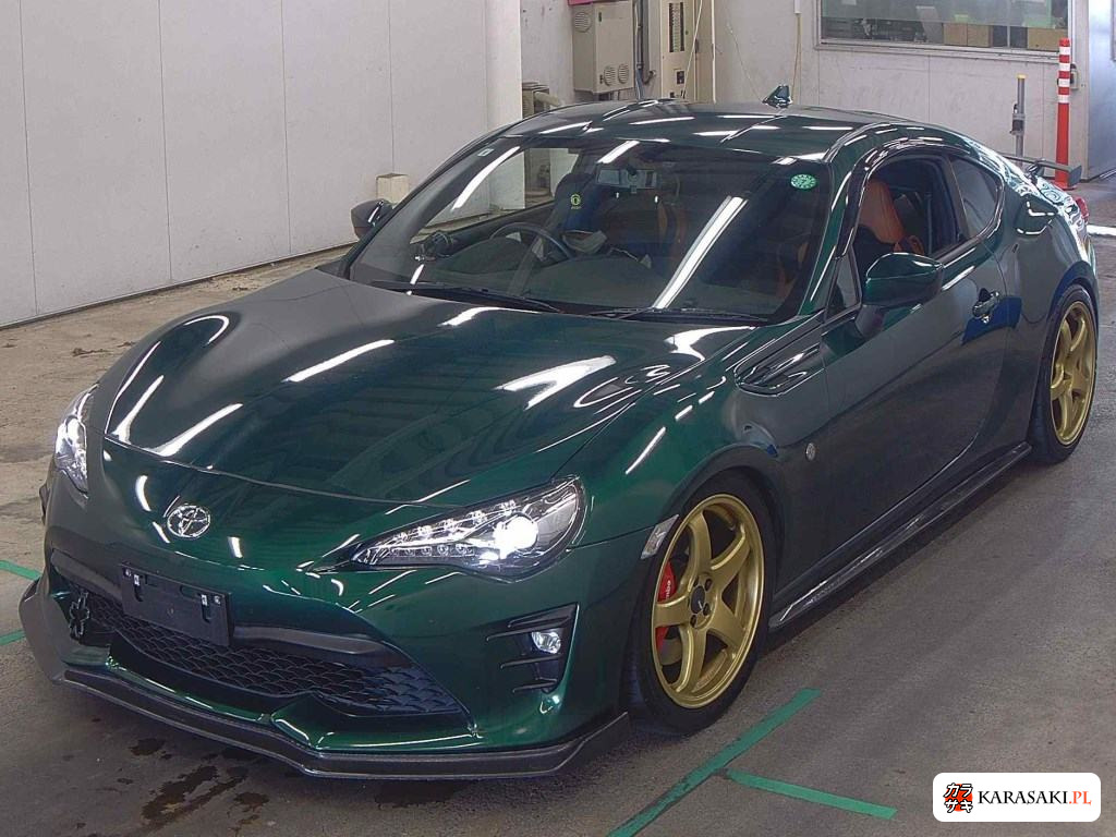 2019 Toyota 86 GT British Green Limited 3