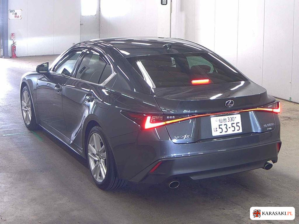 2021 Lexus Is 4D 4WD IS300H 2