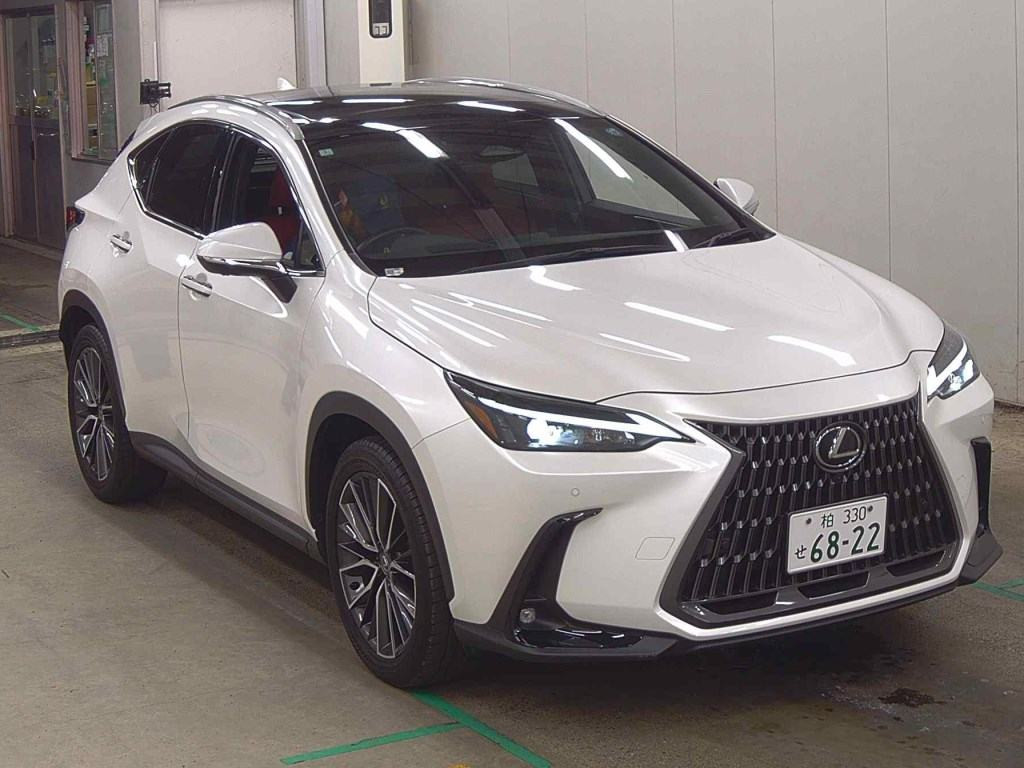 Lexus NX 2024 z aukcji japońskiej