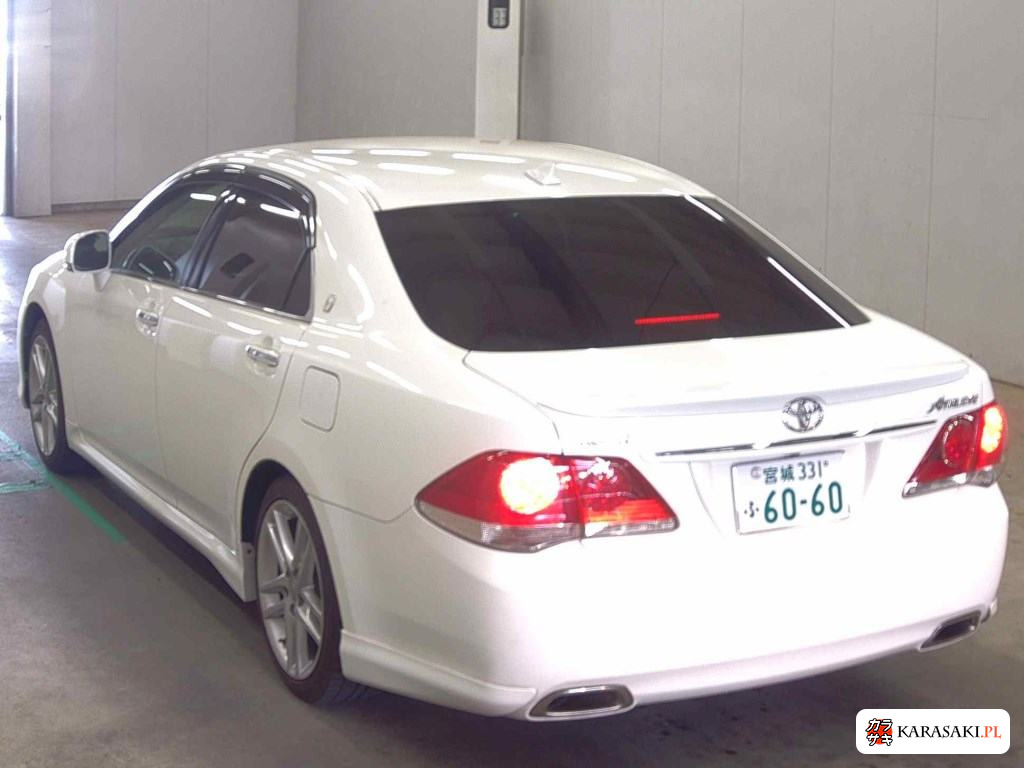 2012 Toyota Crown 4D 2.5 Athlete Premium Edition 2