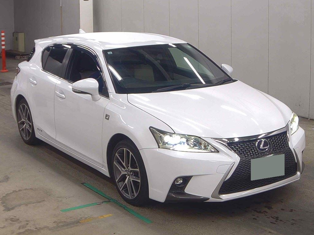 Lexus CT 2014 z aukcji japońskiej