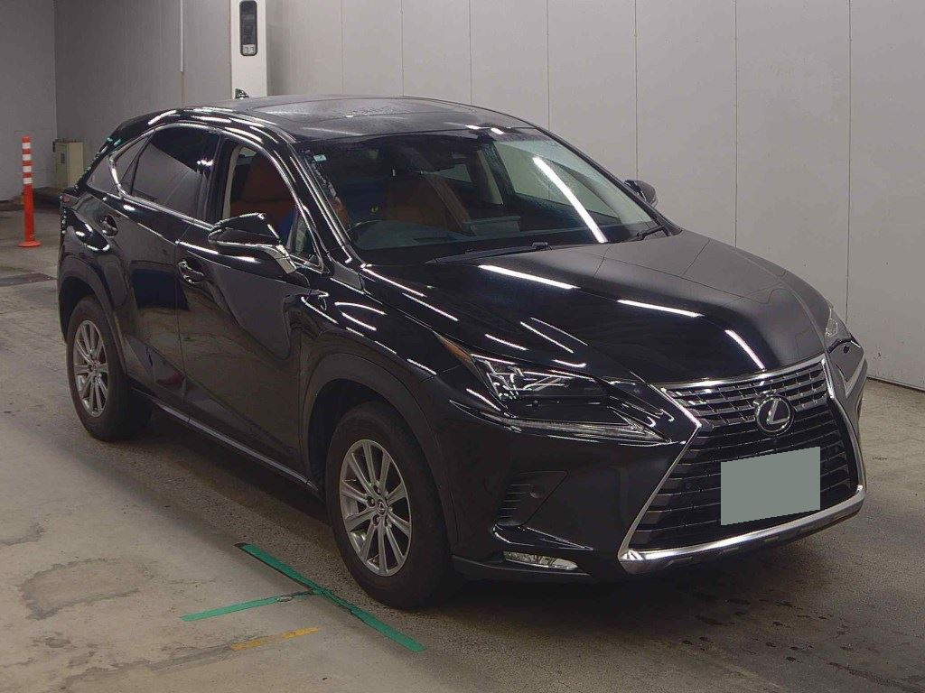 Lexus NX 2017 z aukcji japońskiej