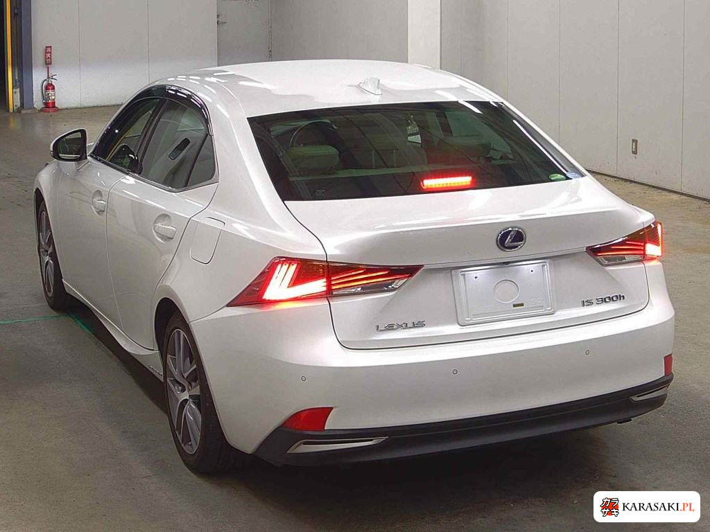 2019 Lexus Is 4D IS300H Version L 2