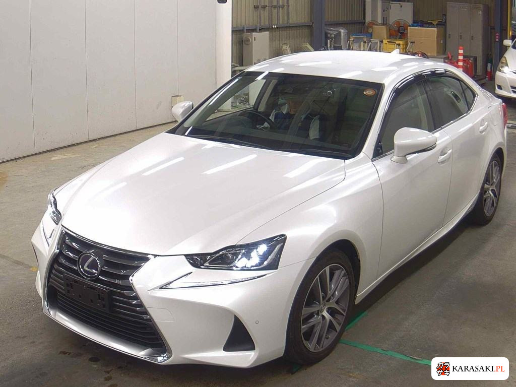 2019 Lexus Is 4D IS300H Version L 3
