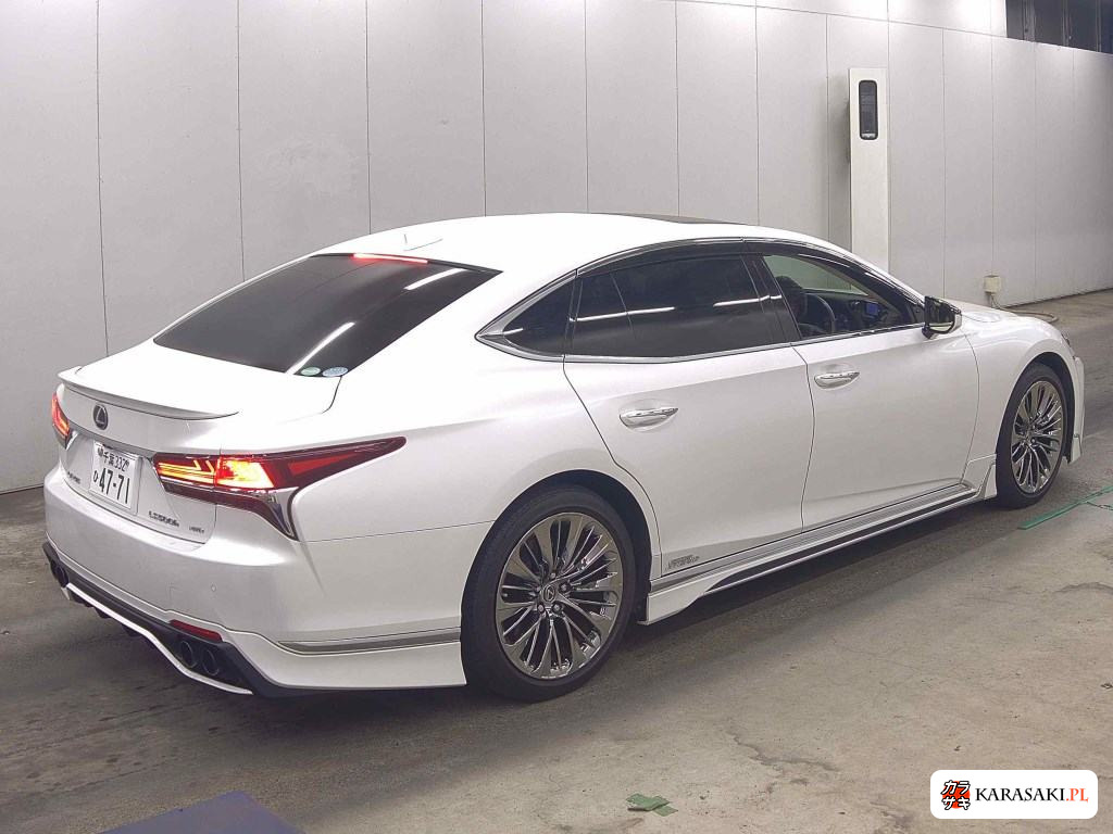 2017 Lexus LS 4WD LS500H Executive 4