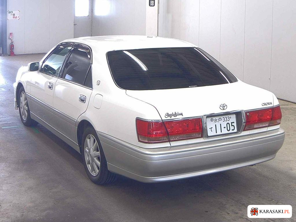 2002 Toyota Crown 4D Royal Saloon Premium 2
