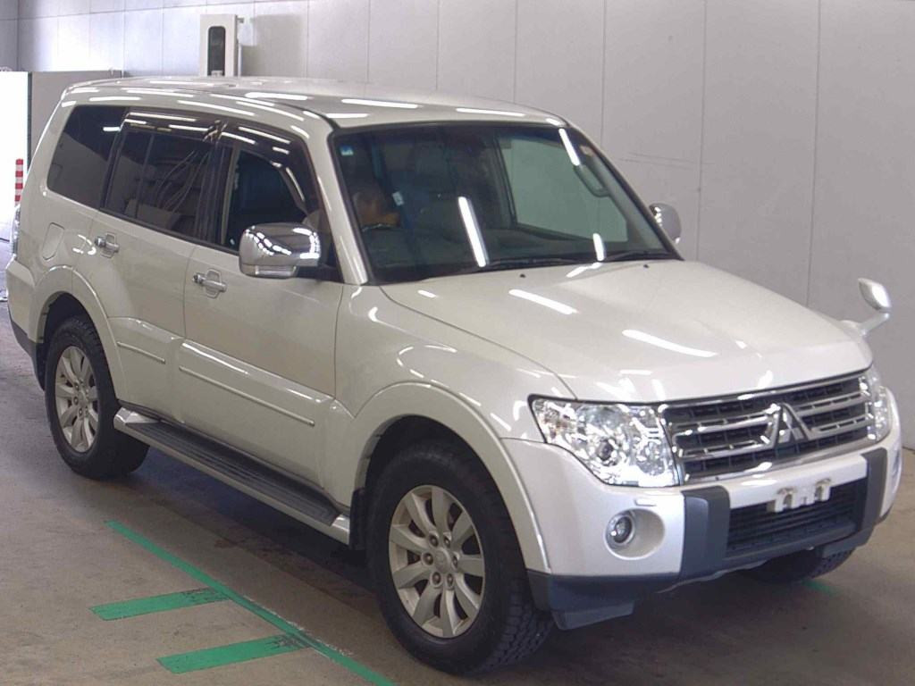Mitsubishi Pajero 2008 z aukcji japońskiej