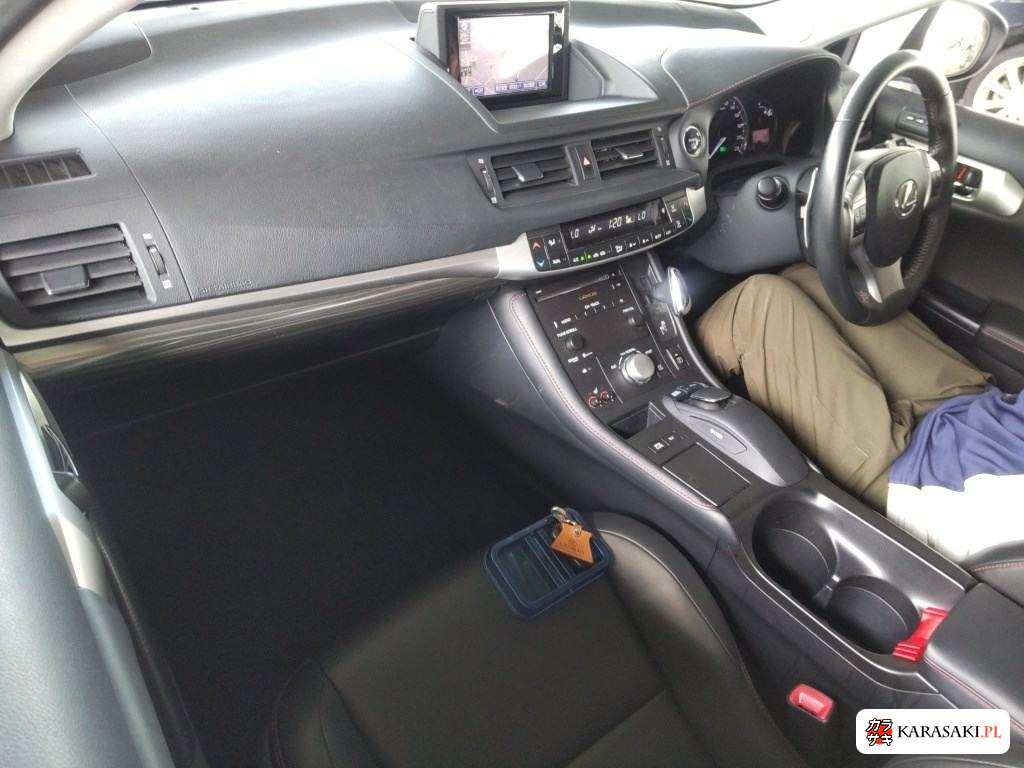 2013 Lexus CT CT200H Creative Textile Interior 5