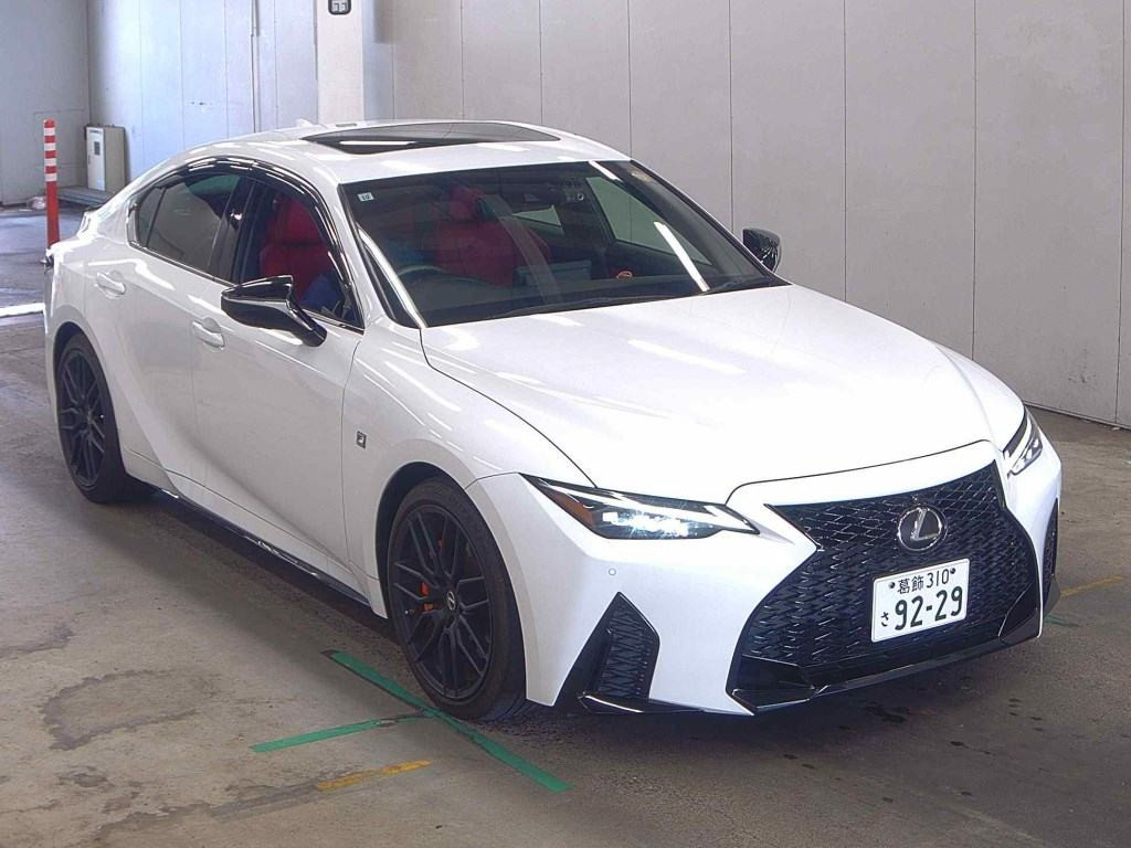 Lexus Is 2021 z aukcji japońskiej