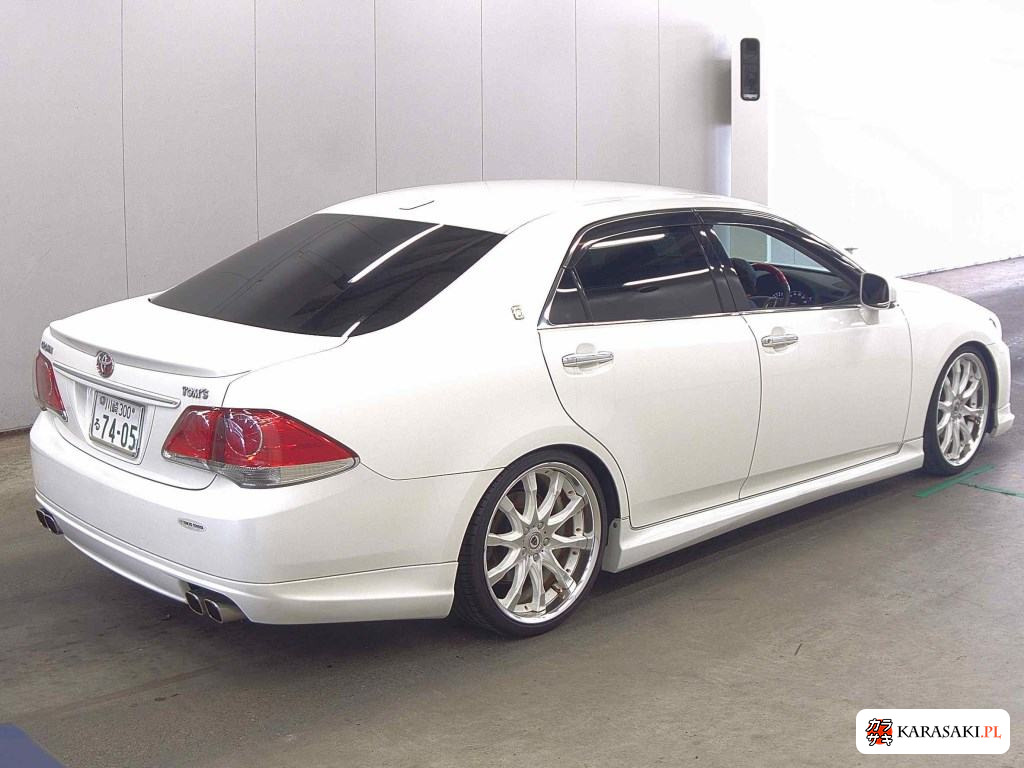 2010 Toyota Crown 4D 2.5 Athlete 4