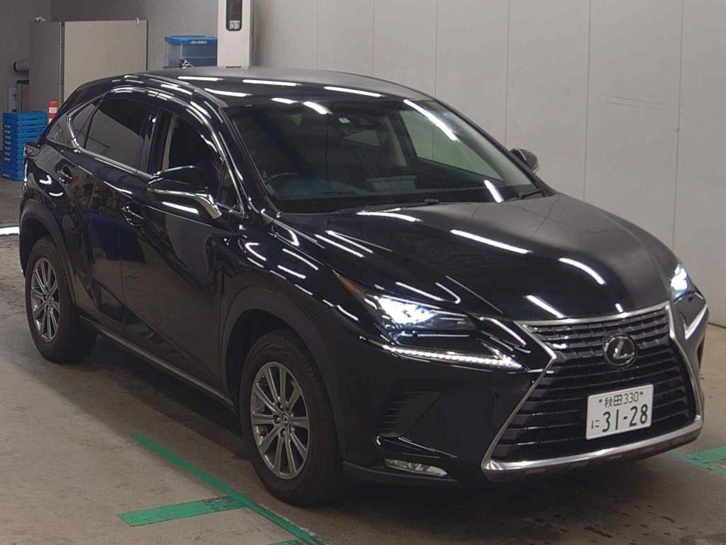 Lexus NX 2018 z aukcji japońskiej