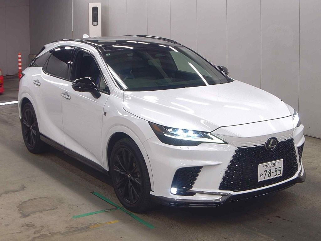 Lexus RX 2023 z aukcji japońskiej