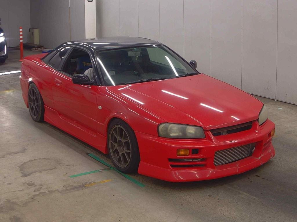 Nissan Skyline 1999 z aukcji japońskiej