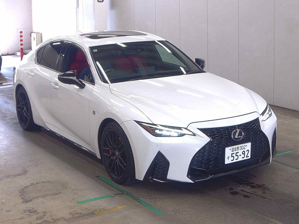 Lexus Is 2021 z aukcji japońskiej