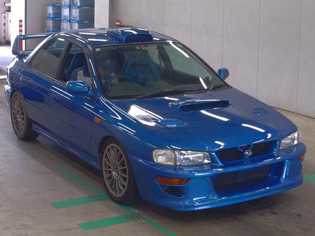 Subaru Impreza 2000 z aukcji japońskiej