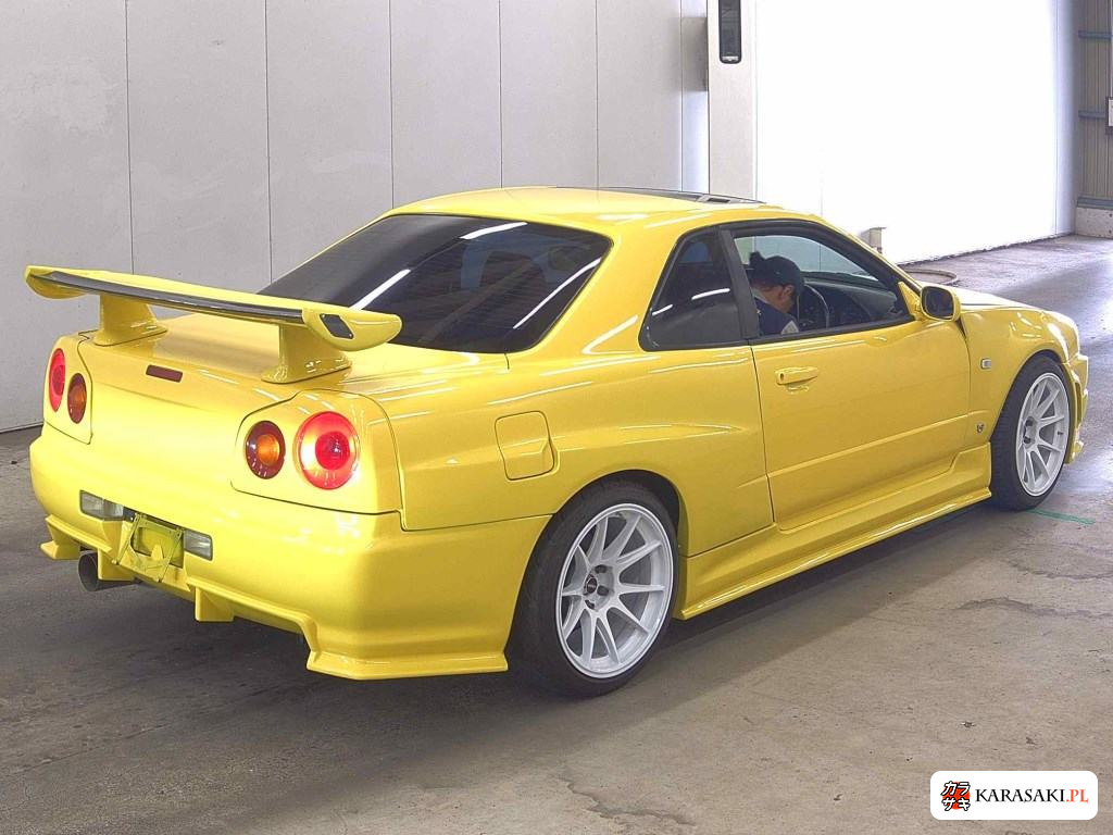 1998 Nissan Skyline CP 25GT Turbo 4