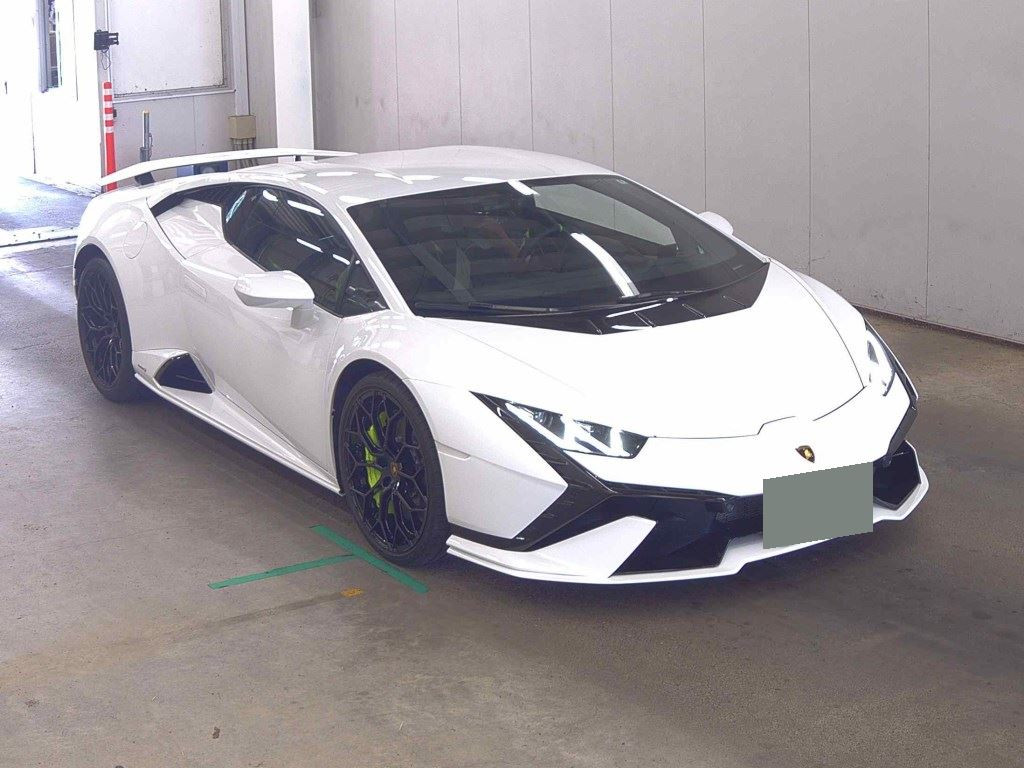 Lamborghini Huracan 2024 z aukcji japońskiej