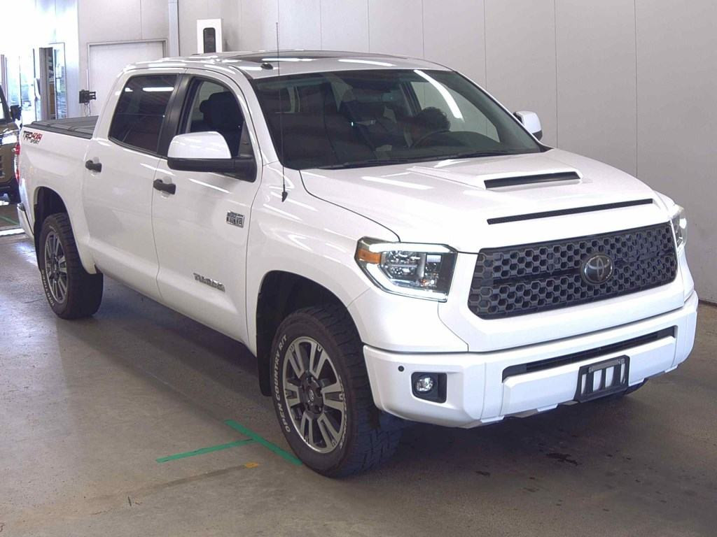 America Toyota Tundra 2020 z aukcji japońskiej