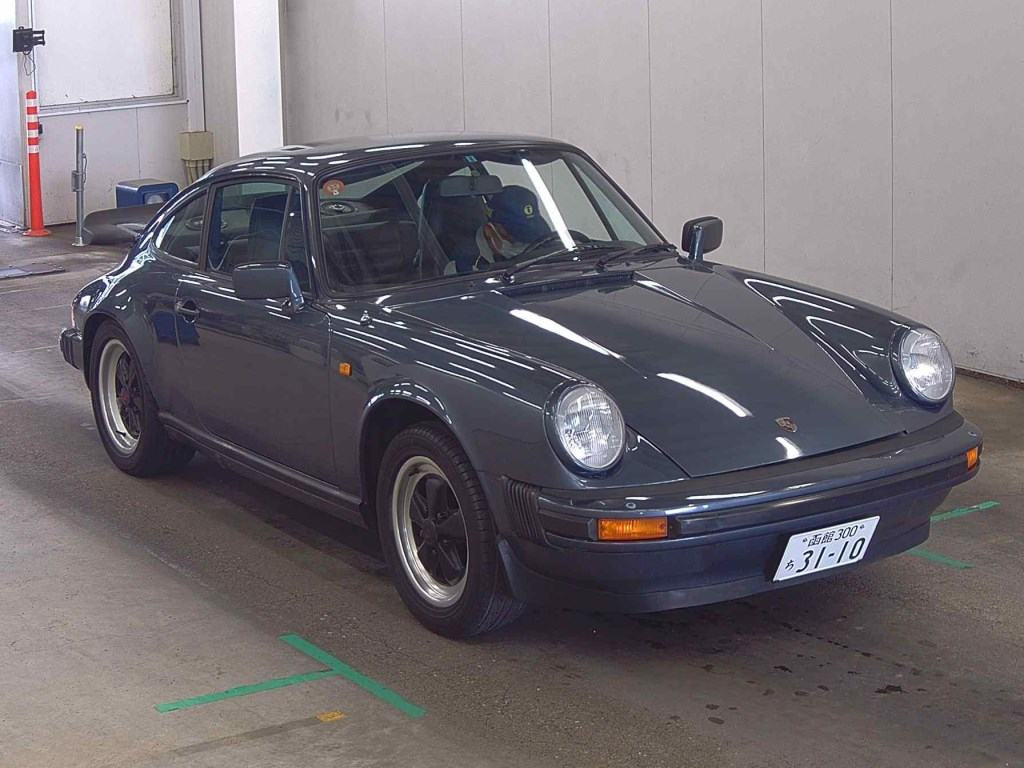 Porsche 911 1982 z aukcji japońskiej