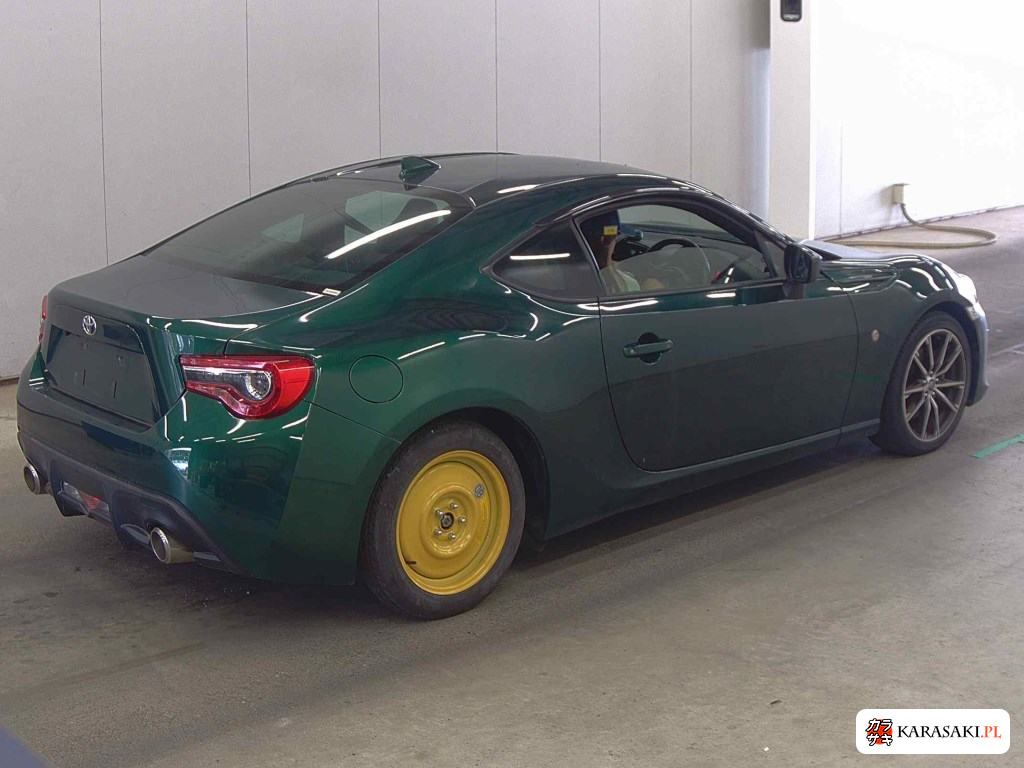 2019 Toyota 86 GT British Green Limited 4