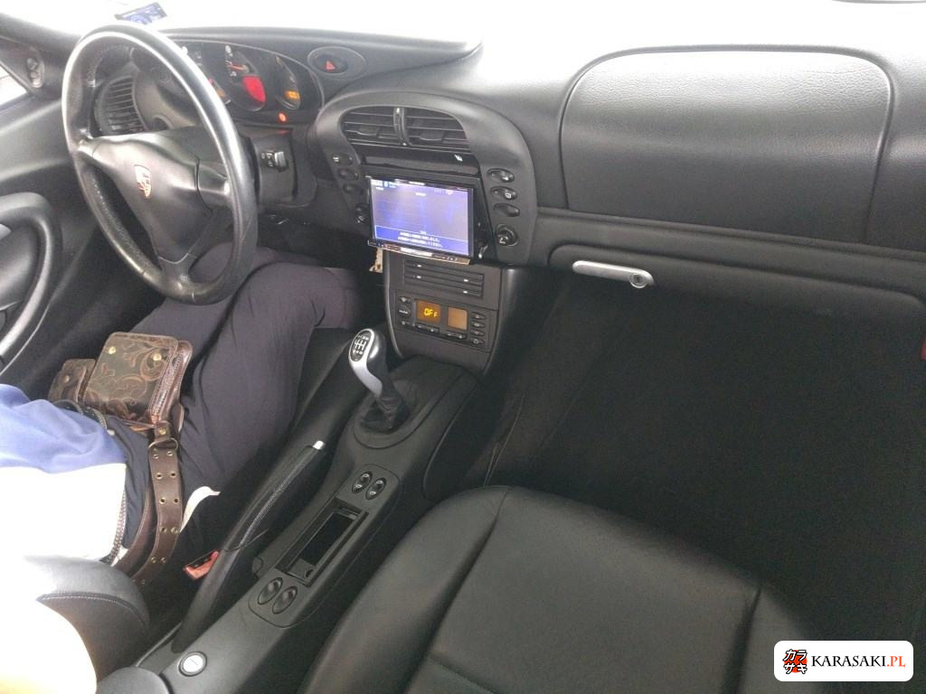 2004 Porsche 911 CP Carrera 5