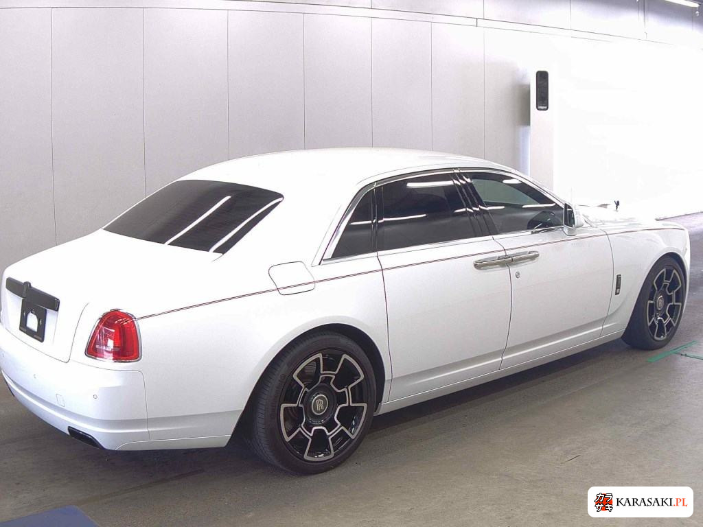 2020 Rolls-Royce Ghost Black Badge 4